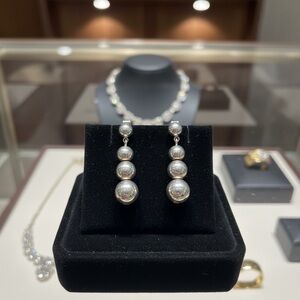 Sterling Silver graduated drop ball Earrings